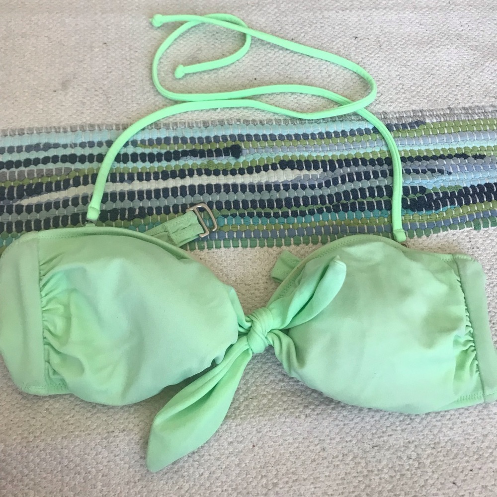 Victoria’s Secret Bikini Top